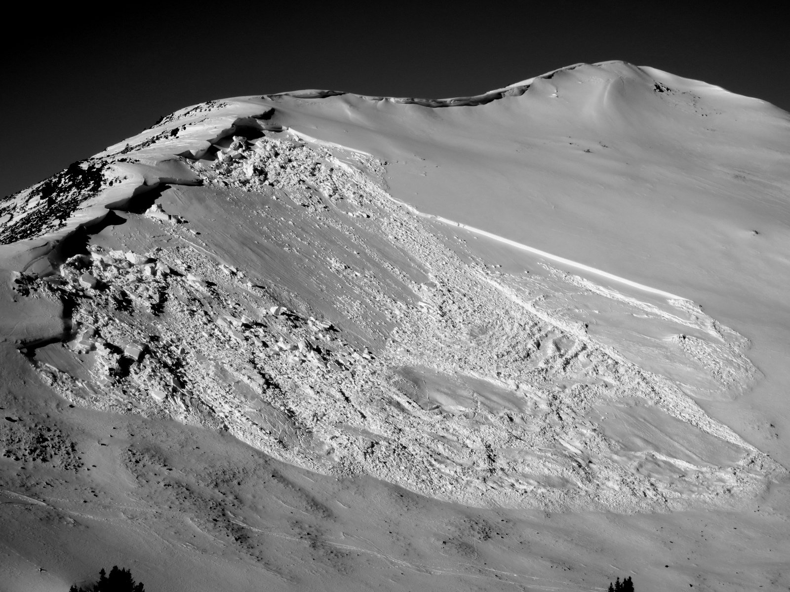 Human Triggered Avalanche Mt. Blackmore 